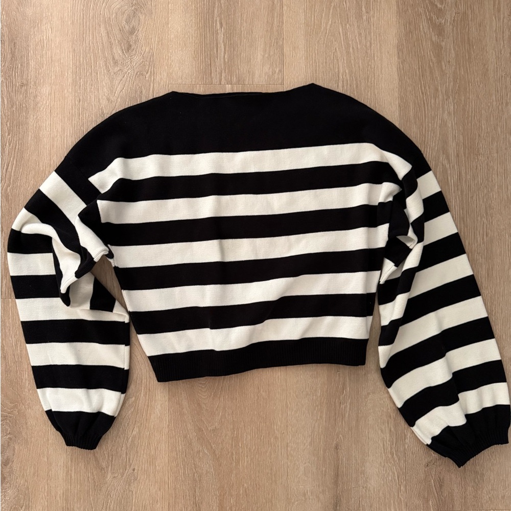 Arakii Striped Rib Sweater Black and White Small Perfect Condition - Picture 2 of 7